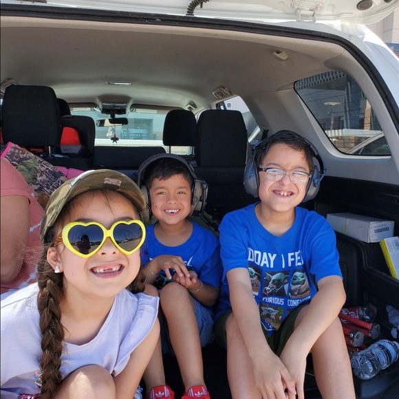 Meet your Posher, Danielle IG: @daniellesabrina - Picture 14 of 15